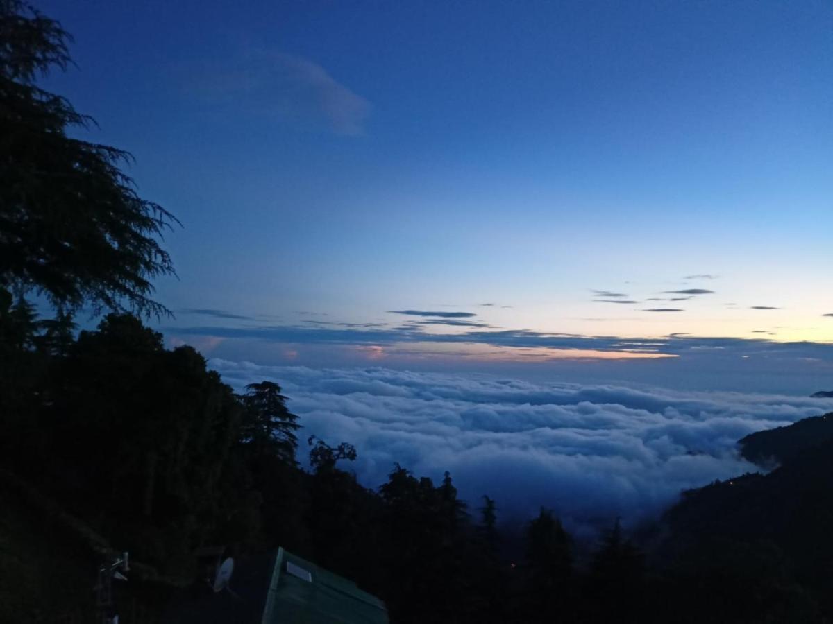Midway Restaurants & Guest House Dhanaulti Exterior foto